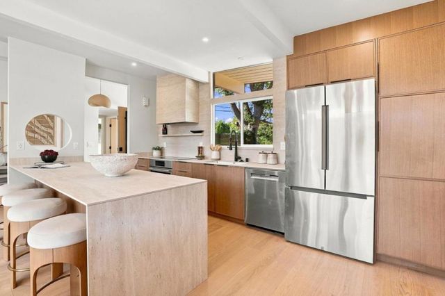 2020 Channing Avenue, Palo Alto, CA 94303