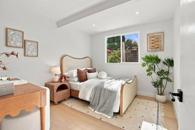 2020 Channing Avenue, Palo Alto, CA 94303
