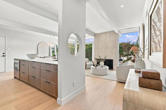 2020 Channing Avenue, Palo Alto, CA 94303