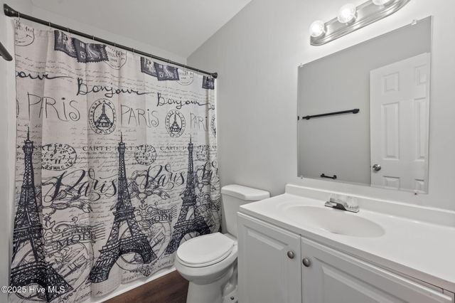 304 Sheffield Road, Jacksonville, NC 28546