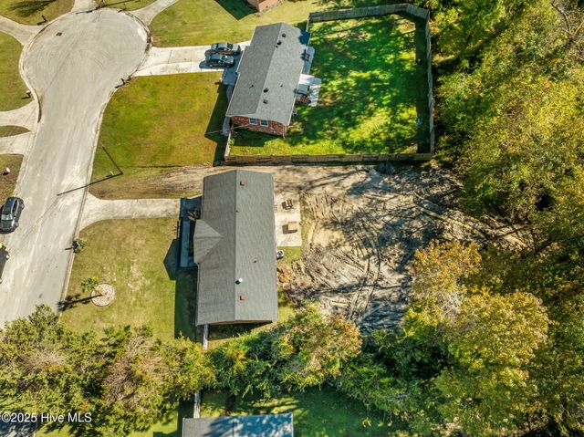 304 Sheffield Road, Jacksonville, NC 28546