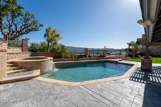 22470 Mission Hills Lane, Yorba Linda, CA 92887