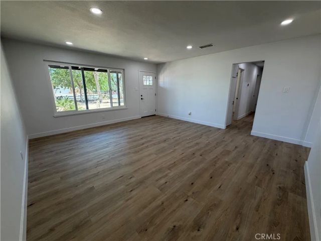 21975 Mohican, Apple Valley, CA 92307
