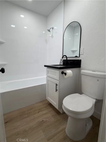 21975 Mohican, Apple Valley, CA 92307