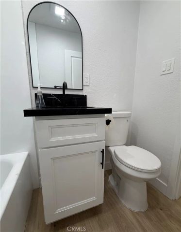21975 Mohican, Apple Valley, CA 92307