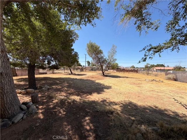 21975 Mohican, Apple Valley, CA 92307