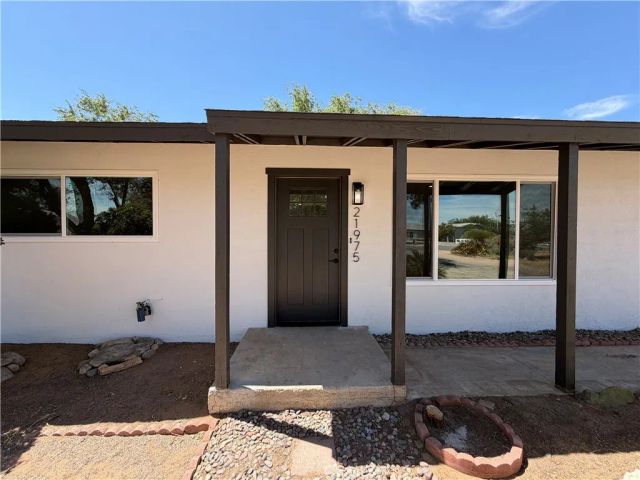 21975 Mohican, Apple Valley, CA 92307