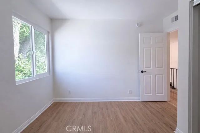 14947 Dickens Street 1, Sherman Oaks, CA 91403