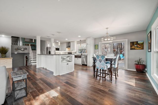 6165 Pleasant Avenue, Excelsior, MN 55331