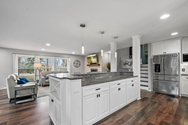 6165 Pleasant Avenue, Excelsior, MN 55331