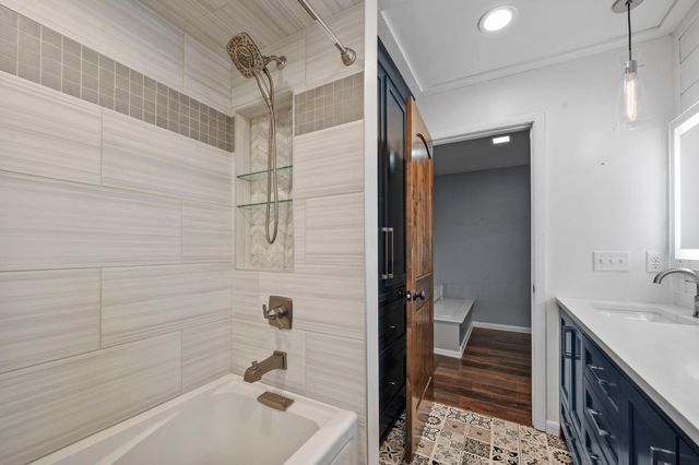 6165 Pleasant Avenue, Excelsior, MN 55331