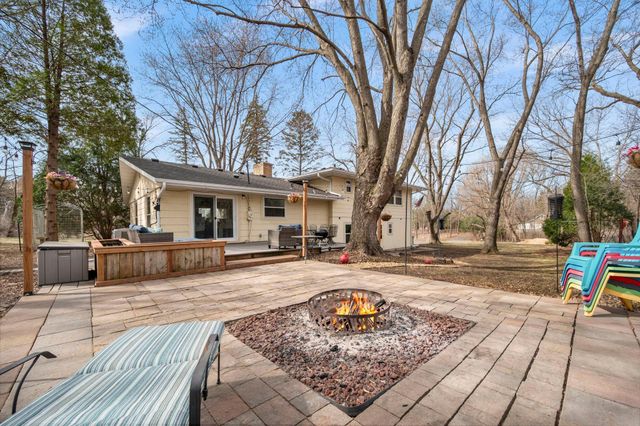 6165 Pleasant Avenue, Excelsior, MN 55331