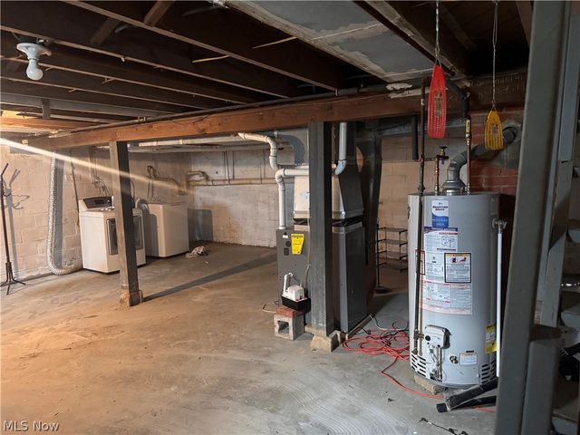1205 Shannon Road, Girard, OH 44420