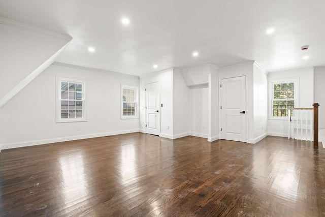 21 Greystone Rd 2, Malden, MA 02148