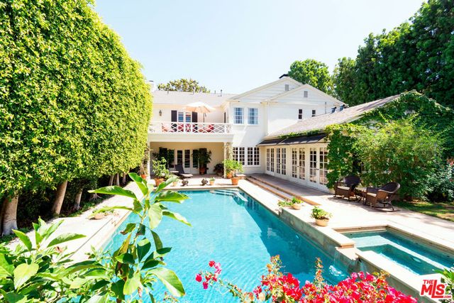 1717 CHEVY CHASE Drive, Beverly Hills, CA 90210