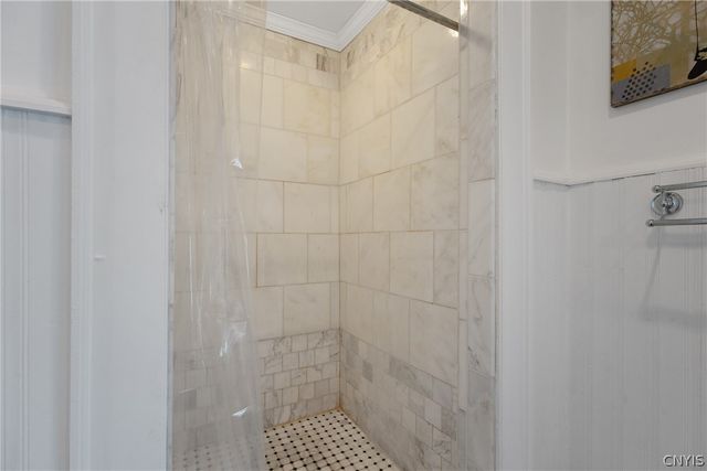 216 Highland Avenue, Syracuse, NY 13203