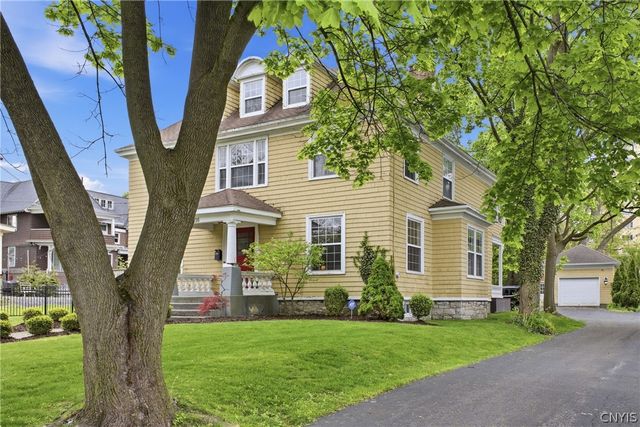 216 Highland Avenue, Syracuse, NY 13203