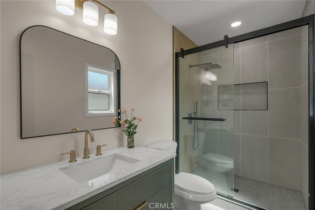 5309 Maymont, Los Angeles, CA 90043