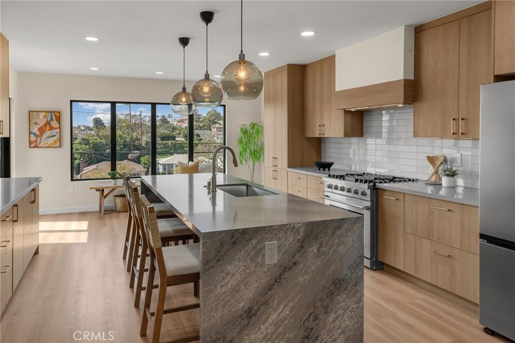 Image 1 of property listing at 5309 Maymont, Los Angeles, CA 90043
