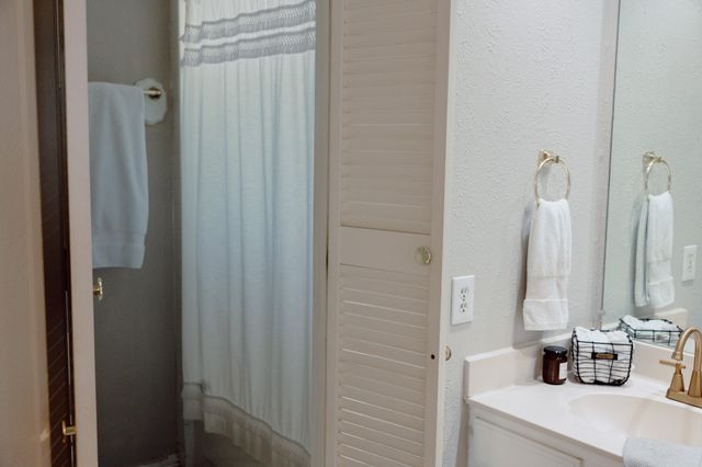 618 Torrance Drive, Garland, TX 75040