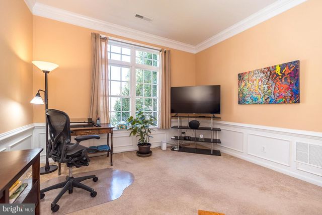 279 GOLDENROD DR, Upper Gwynedd, PA 19446