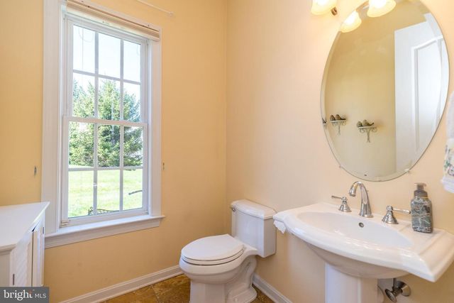 279 GOLDENROD DR, Upper Gwynedd, PA 19446