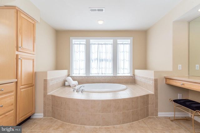 279 GOLDENROD DR, Upper Gwynedd, PA 19446