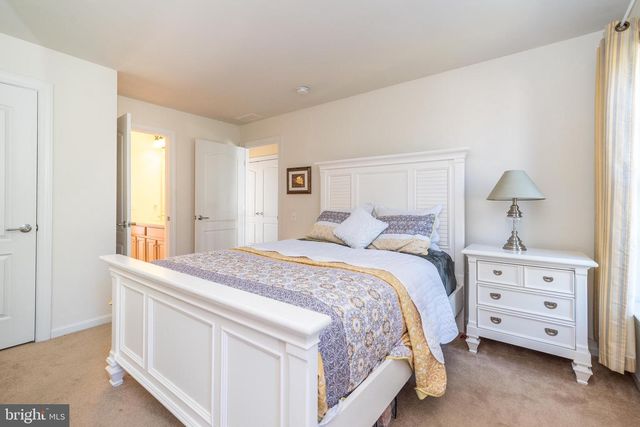 279 GOLDENROD DR, Upper Gwynedd, PA 19446