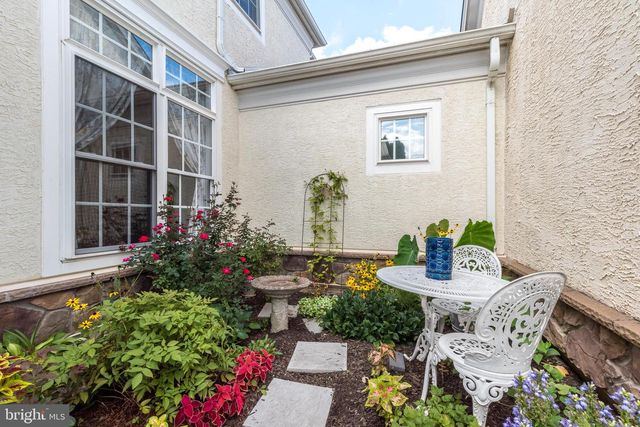 279 GOLDENROD DR, Upper Gwynedd, PA 19446