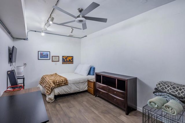 2331 Caringa Way 38, Carlsbad, CA 92009