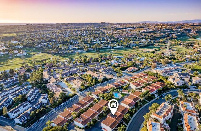 2331 Caringa Way 38, Carlsbad, CA 92009