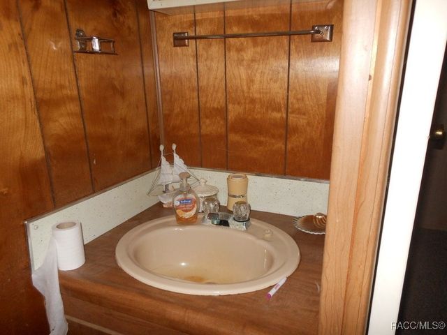 2400 N Junglecamp Road, Inverness, FL 34453