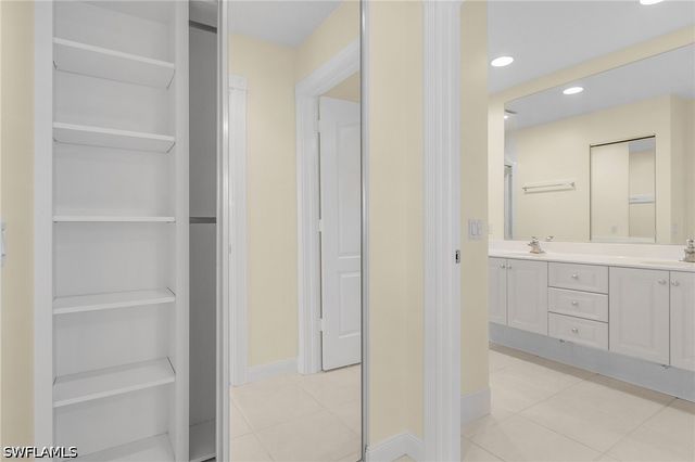 4187 Saint George LN, Naples, FL 34119