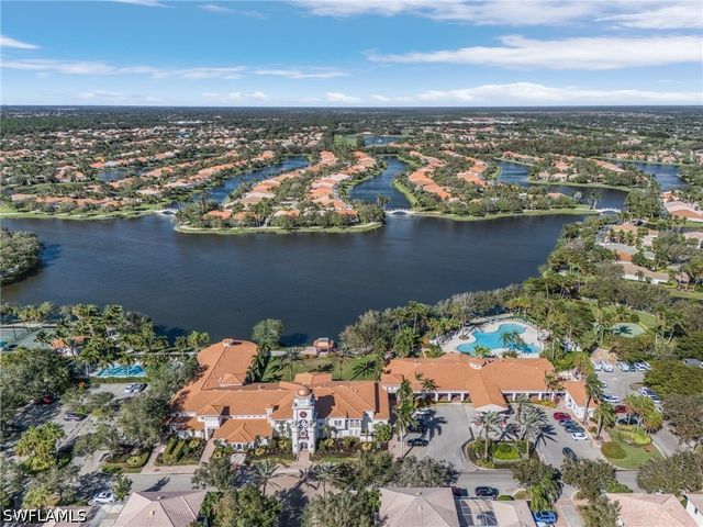 4187 Saint George LN, Naples, FL 34119