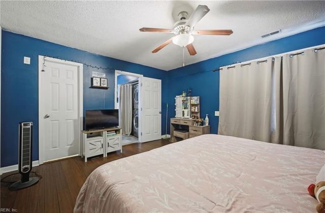 1613 Mill Oak DR, Virginia Beach, VA 23464