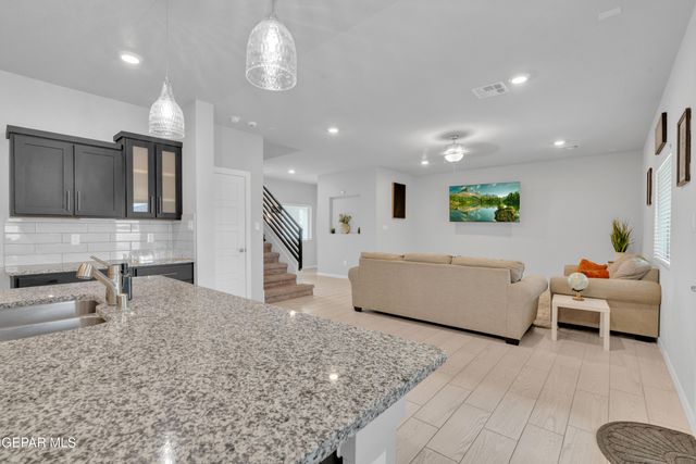 12638 Zollinger Avenue, El Paso, TX 79928