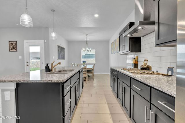 12638 Zollinger Avenue, El Paso, TX 79928