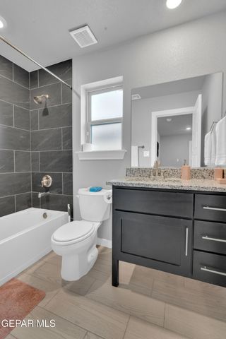 12638 Zollinger Avenue, El Paso, TX 79928