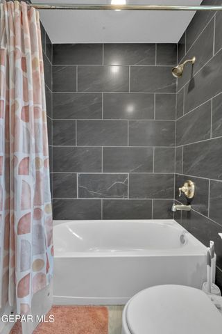 12638 Zollinger Avenue, El Paso, TX 79928