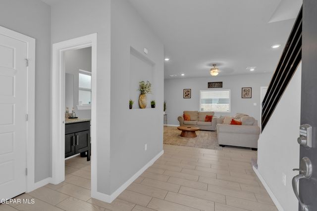 12638 Zollinger Avenue, El Paso, TX 79928