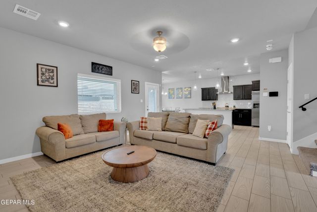 12638 Zollinger Avenue, El Paso, TX 79928