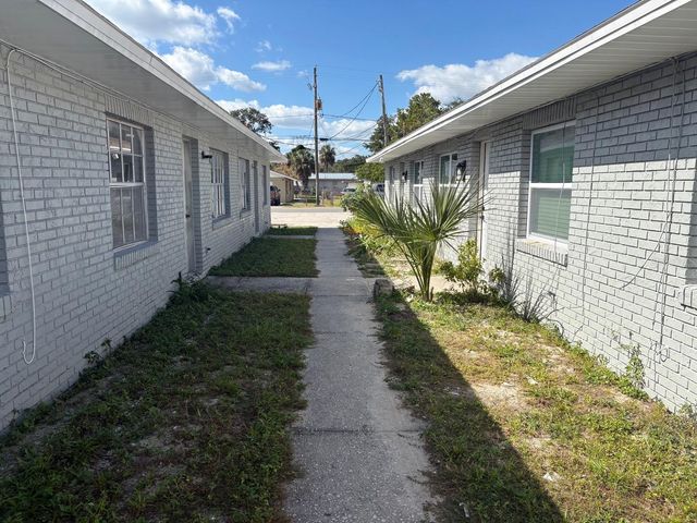 1730 2ND STREET NW A, Winter Haven, FL 33881