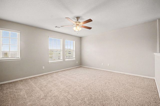 13211 Barrington Oaks Circle, Houston, TX 77044