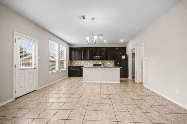 13211 Barrington Oaks Circle, Houston, TX 77044