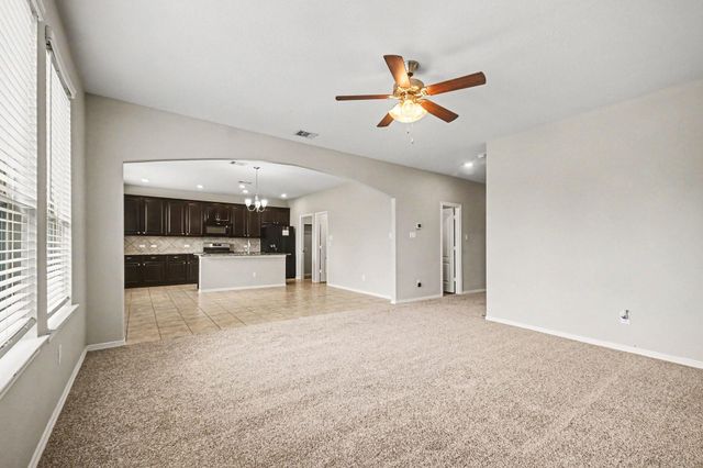 13211 Barrington Oaks Circle, Houston, TX 77044