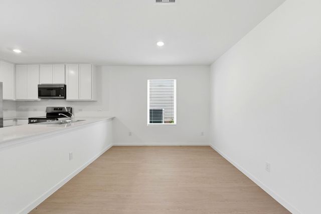 629 Craven Street, Conroe, TX 77316