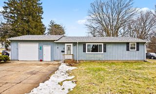 313 S East Street, Cassopolis Vllg, MI 49031