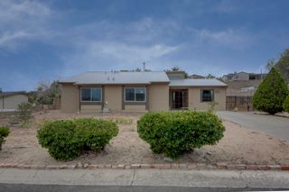 380 PYRITE Drive NE, Rio Rancho, NM 87124