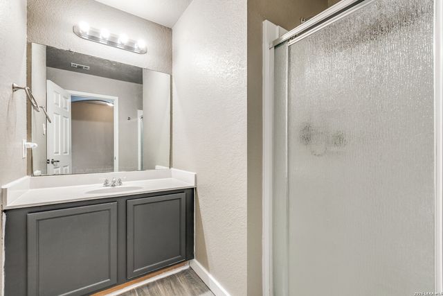 5306 Tomas, San Antonio, TX 78240