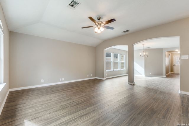 5306 Tomas, San Antonio, TX 78240